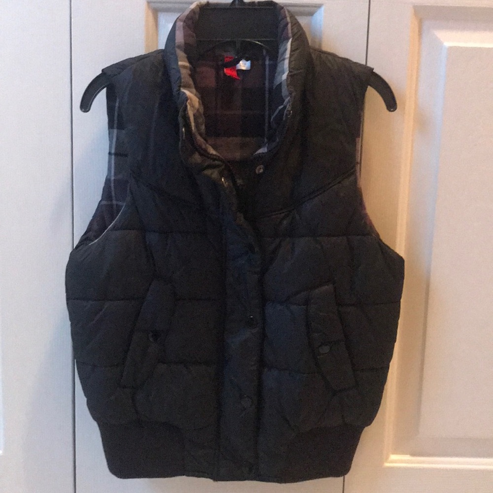 Navy and plaid puffer vest